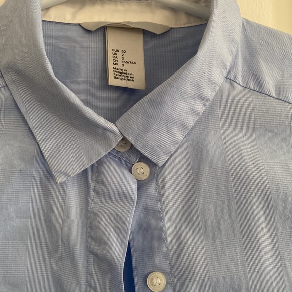 H&M Blue Button Down Shirt - Picture 2 of 2